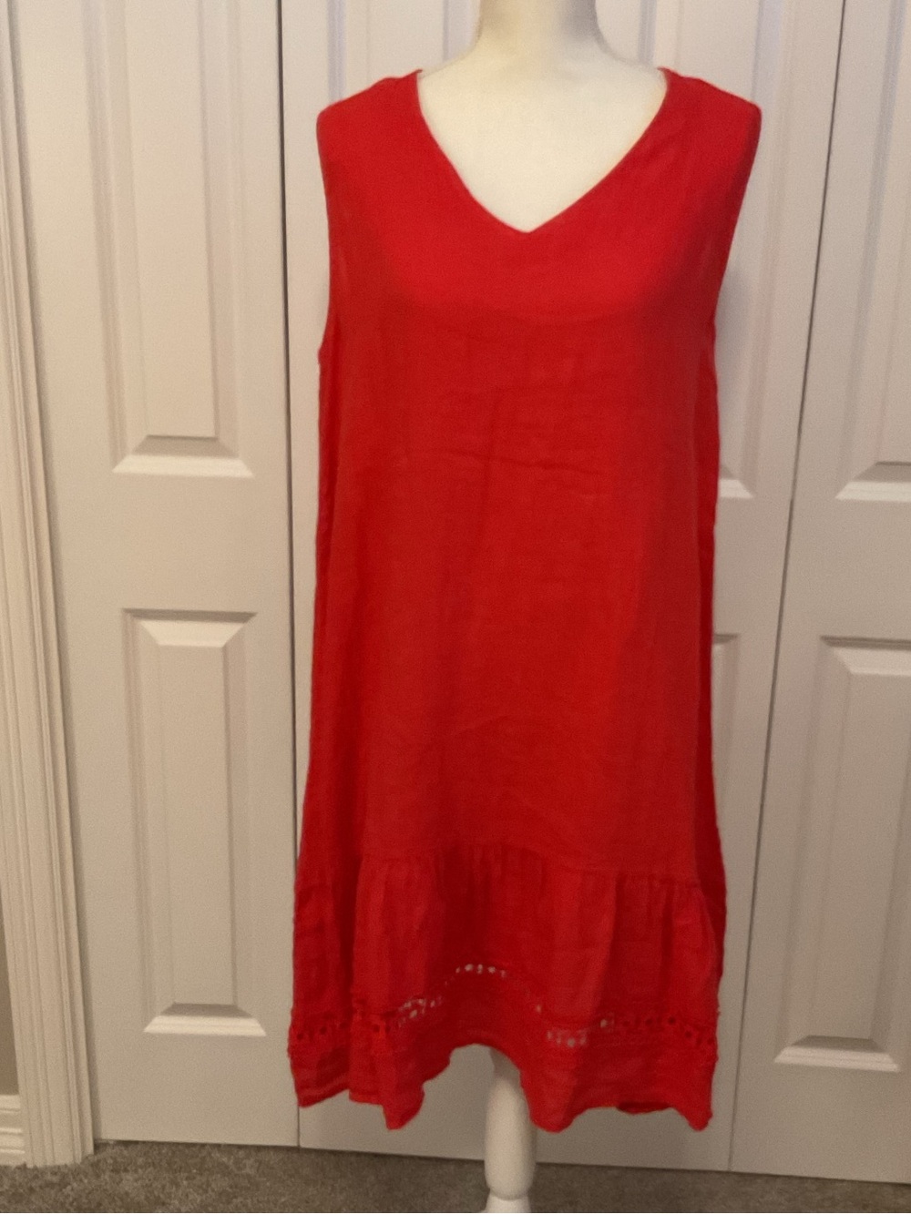 ROSEMARINE Red Linen Tiered V Neck
Sleeveless Dress Made in Italy Size Large NWT
